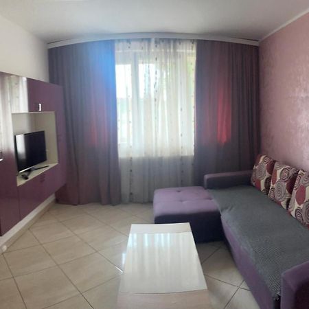 Km 0 Residence Piatra Neamţ Exterior foto