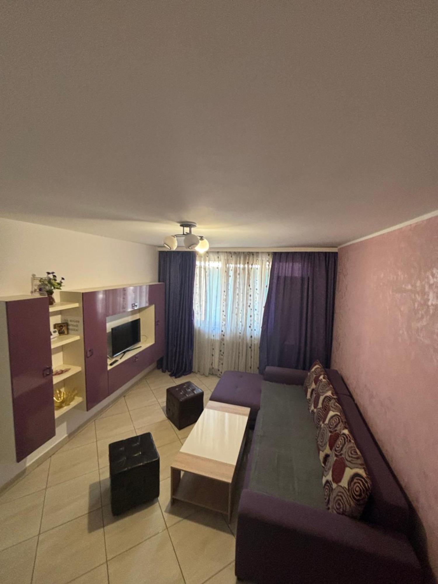 Km 0 Residence Piatra Neamţ Exterior foto